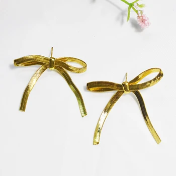 Корейски дизайн, метални обеци-карамфил с лък за жени, златни бижута за уши с кухи лък, Окачване, подарък за приятелката си