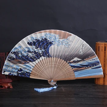 Ретро коприна сгъваем ръчно фен Fujis Kanagawa Waves Art Занаятите подарък декорация на дома, декориране на танц ръчно фен