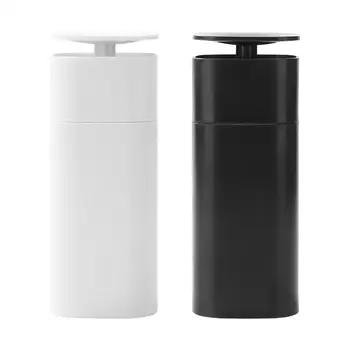 Ръчно опаковка сапун бутилки за многократна употреба с лосион за тоалетка вечеря в банята на хотела