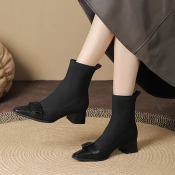 6618-7 малки къси ботуши с катарама на колана си в ретро стил за жени на дебелите токчета, чорапи с висок ток 4,5 cm, ботуши